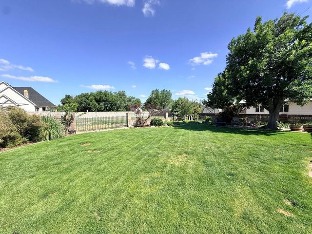 1038 Meadow Lane, Pueblo, CO 81006