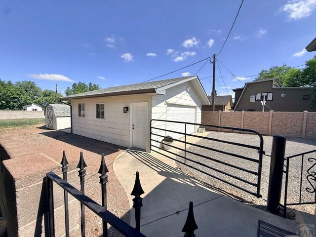 1038 Meadow Lane, Pueblo, CO 81006