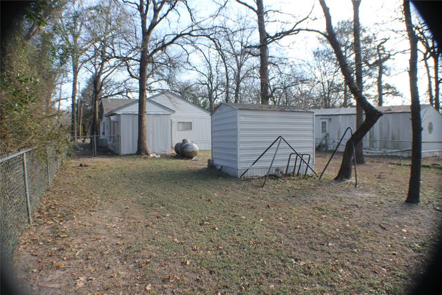 5233 Sam Houston, Log Cabin, TX 75148