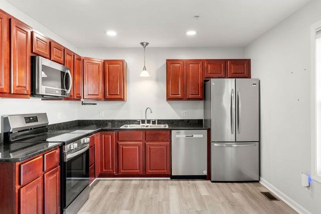 162 Karatzas Avenue, Manchester, NH 03104