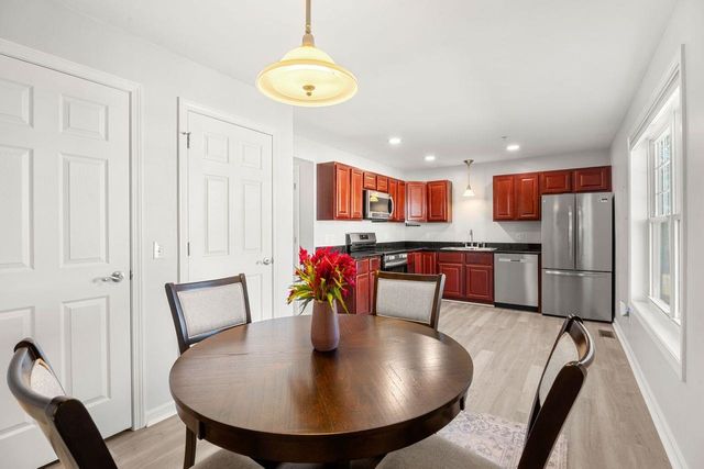 162 Karatzas Avenue, Manchester, NH 03104