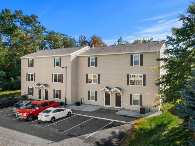 162 Karatzas Avenue, Manchester, NH 03104
