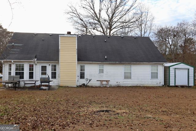 9502 Whaleys Lake Trace, Jonesboro, GA 30238