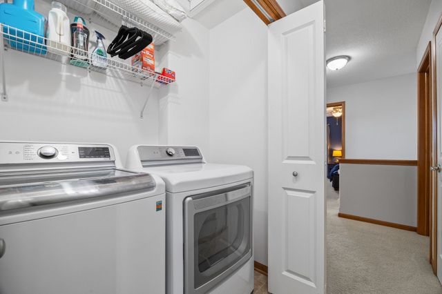 817 35th Street SW, Bondurant, IA 50035