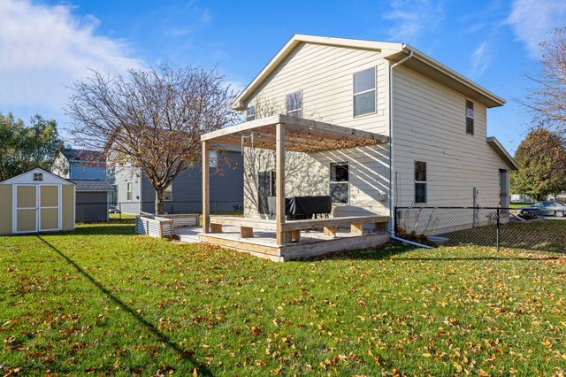 817 35th Street SW, Bondurant, IA 50035