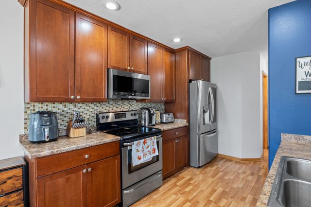 817 35th Street SW, Bondurant, IA 50035