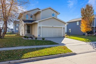 817 35th Street SW, Bondurant, IA 50035