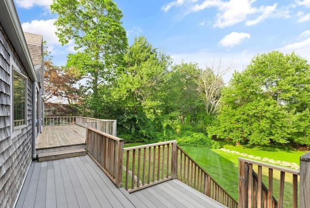 7 John Wise Ave 2, Essex, MA 01929