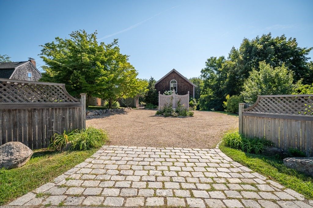 7 John Wise Ave 2, Essex, MA 01929