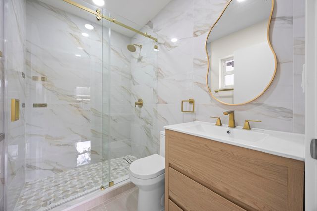 5664 BOYNTON Crescent, Boynton Beach, FL 33437