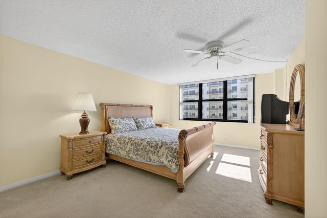 3400 N Ocean Drive 1706, Singer Island, FL 33404