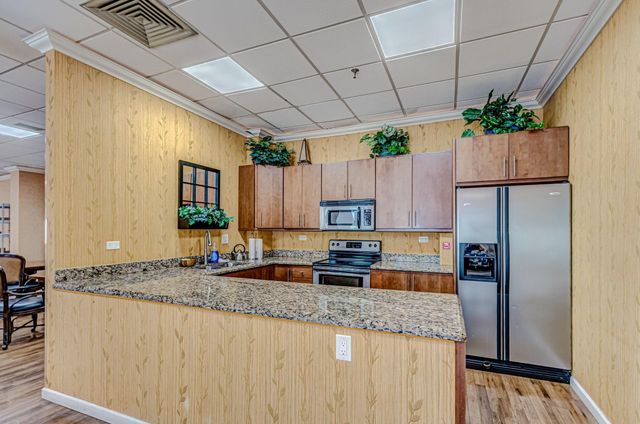 3400 N Ocean Drive 1706, Singer Island, FL 33404