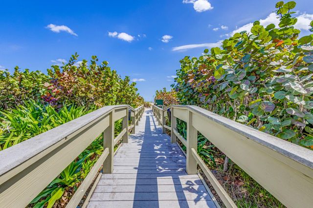 3400 N Ocean Drive 1706, Singer Island, FL 33404