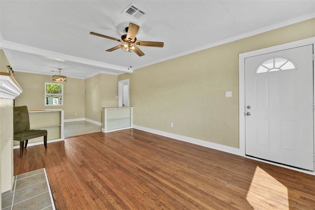 1149 NW Oak Ave, Lawton, OK 73507
