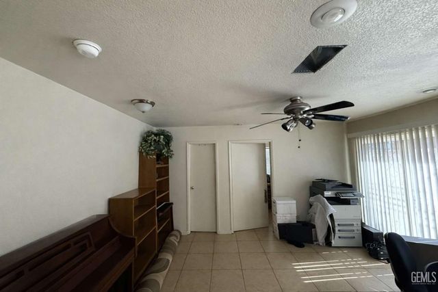 1825 Robinson Street, Delano, CA 93215