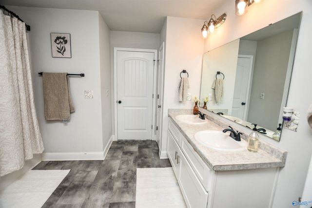 194 Abercorn Drive, Madison, AL 35756