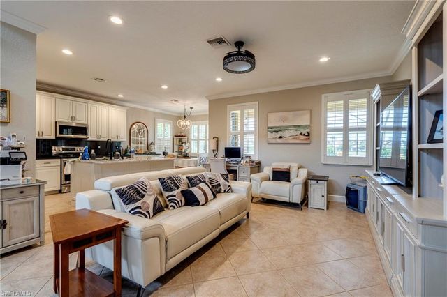 8309 Sumner AVE, Fort Myers, FL 33908