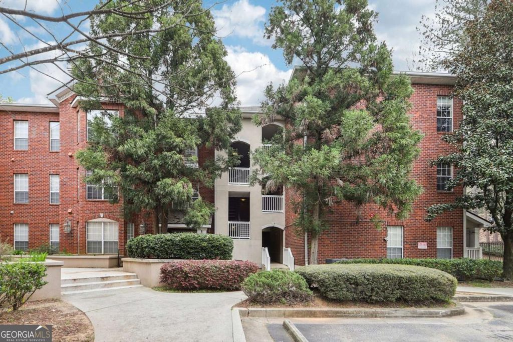 5641 Roswell Road 217, Atlanta, GA 30342