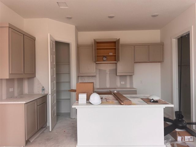 200 Bishop Wood RD, Dripping Springs, TX 78620