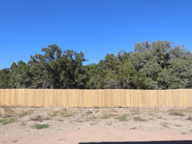 200 Bishop Wood RD, Dripping Springs, TX 78620