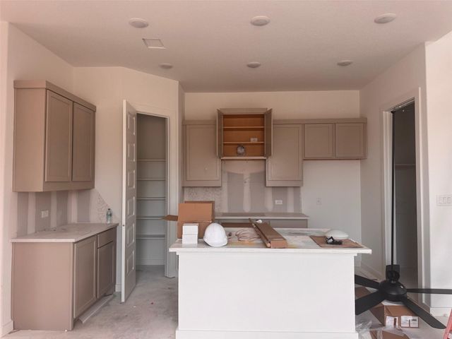 200 Bishop Wood RD, Dripping Springs, TX 78620