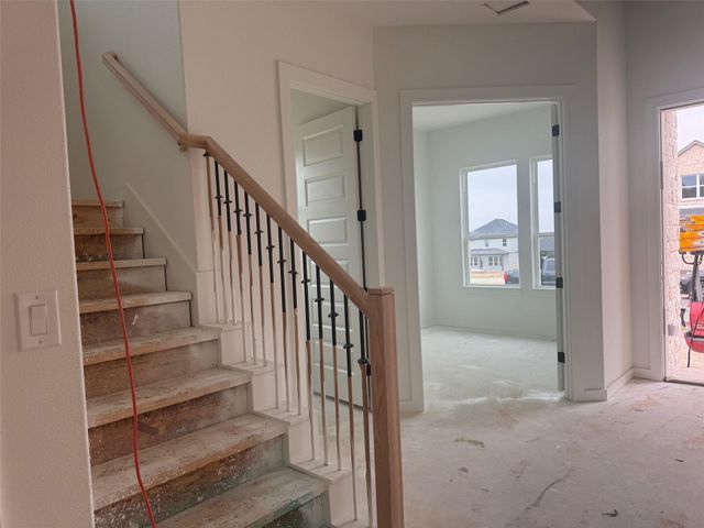 200 Bishop Wood RD, Dripping Springs, TX 78620