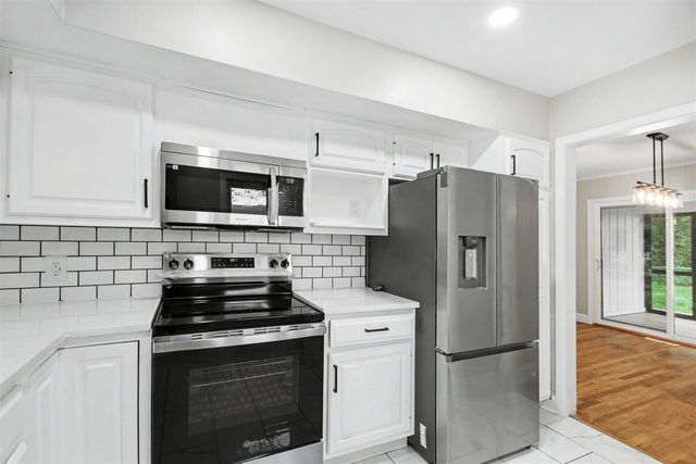 723 Parchmount Avenue, Parchment, MI 49004