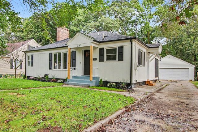 723 Parchmount Avenue, Parchment, MI 49004