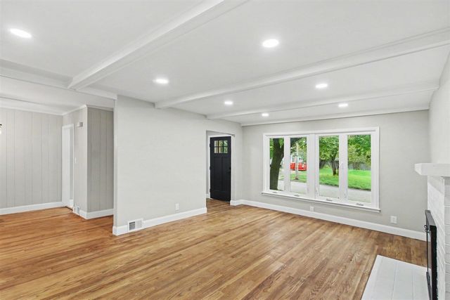 723 Parchmount Avenue, Parchment, MI 49004