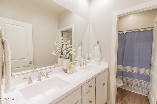 3725 E Flower Street, Phoenix, AZ 85018