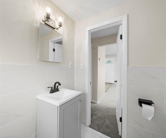 24118 Martinsville Road, Belleville, MI 48111