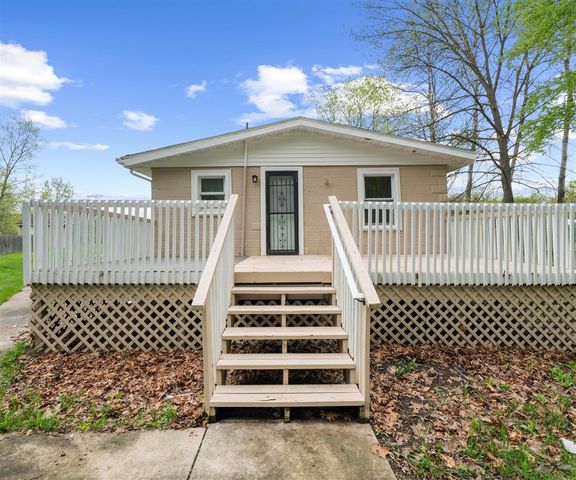 24118 Martinsville Road, Belleville, MI 48111