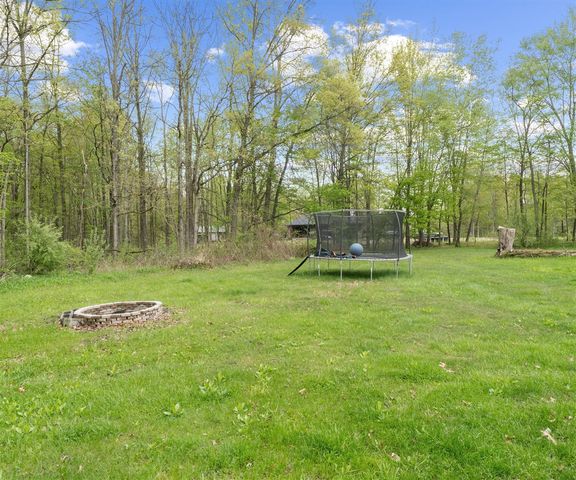 24118 Martinsville Road, Belleville, MI 48111