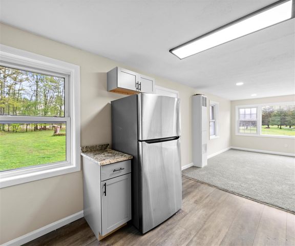 24118 Martinsville Road, Belleville, MI 48111