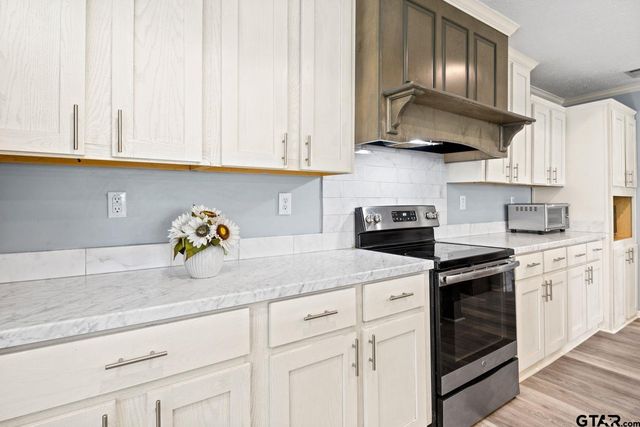 535 NE County Road 2060, Mt Vernon, TX 75457