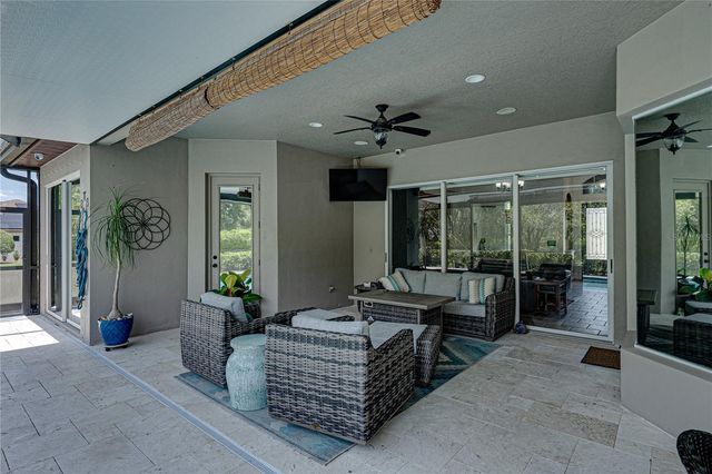 6105 AUDUBON MANOR BOULEVARD, Lithia, FL 33547