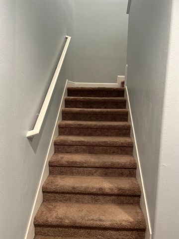 2933 N Hornet Avenue, Fresno, CA 93737