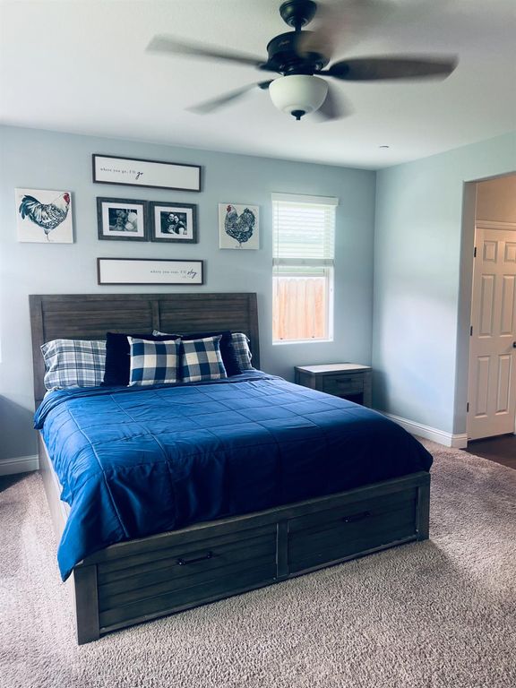 Image 32 of property listing at 2933 N Hornet Avenue, Fresno, CA 93737