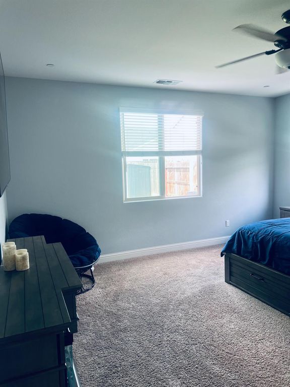 Image 45 of property listing at 2933 N Hornet Avenue, Fresno, CA 93737