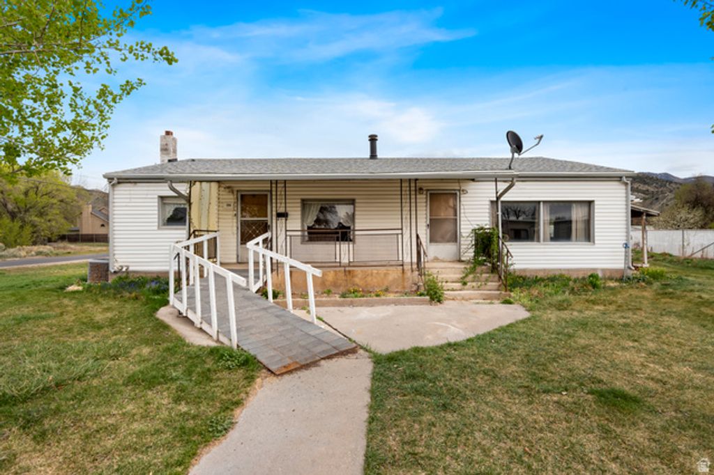 Image 5 of property listing at 194 N 500 E, Nephi, UT 84648