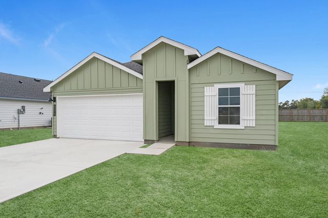 3375 Mallard Lake Drive, Orange, TX 77632