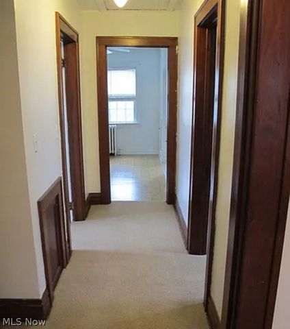 1715 Edgefield Road, Lyndhurst, OH 44124