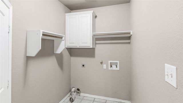 2622 Westwind Drive, Corinth, TX 76210