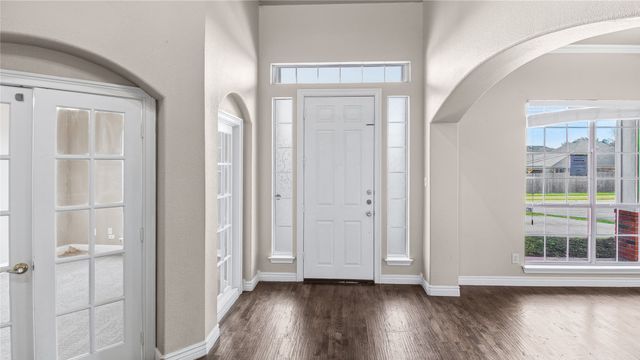 2622 Westwind Drive, Corinth, TX 76210