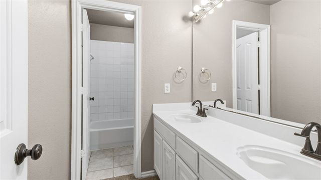 2622 Westwind Drive, Corinth, TX 76210