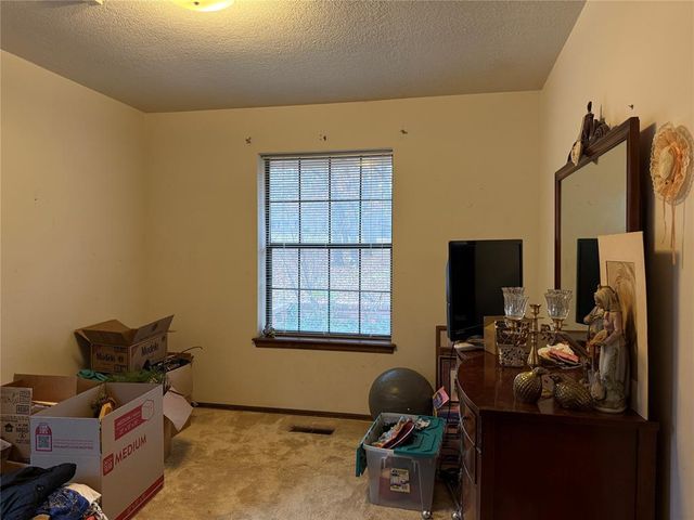 42 Pam Drive, Shawnee, OK 74804