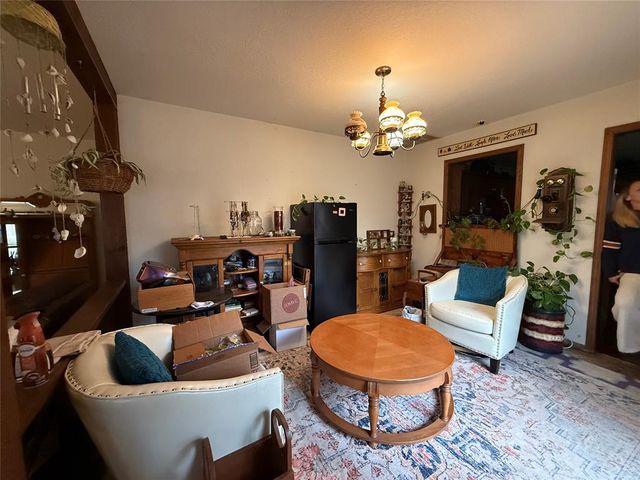 42 Pam Drive, Shawnee, OK 74804