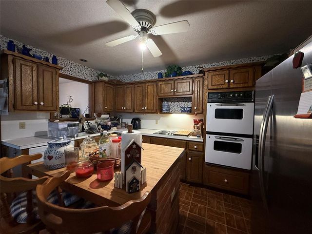 42 Pam Drive, Shawnee, OK 74804