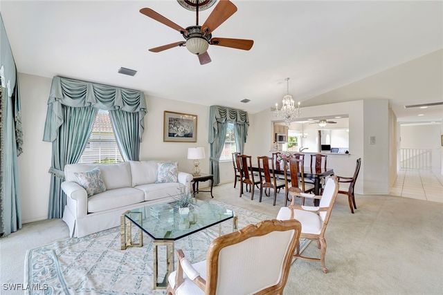 6200 Reserve CIR 404, Naples, FL 34119