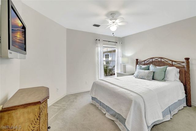 6200 Reserve CIR 404, Naples, FL 34119